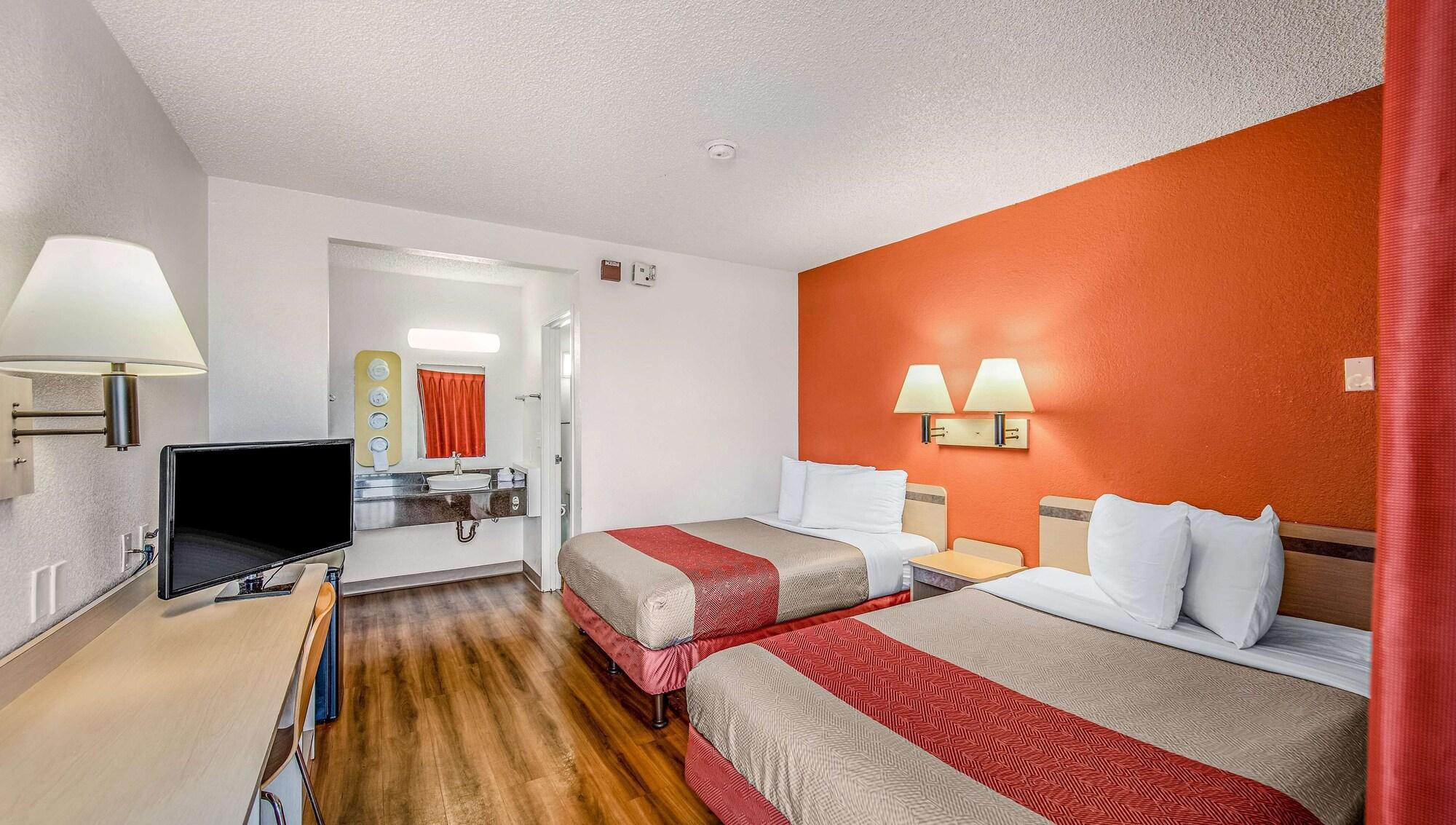 Motel 6-Eureka, Ca Redwood Coast Екстериор снимка