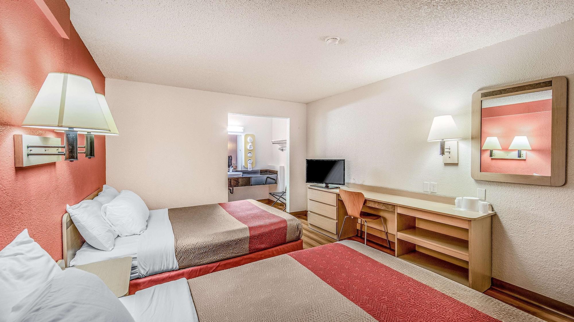 Motel 6-Eureka, Ca Redwood Coast Екстериор снимка