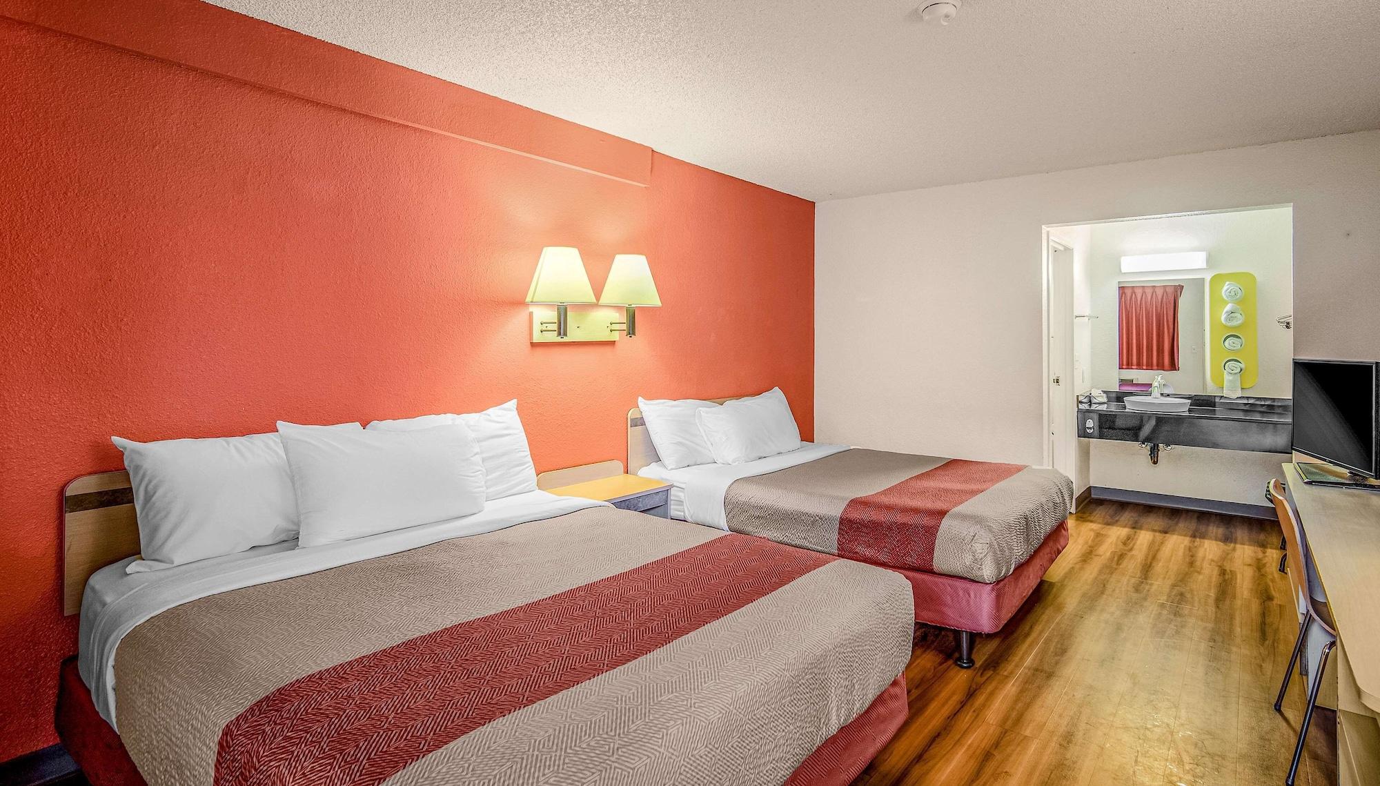Motel 6-Eureka, Ca Redwood Coast Екстериор снимка