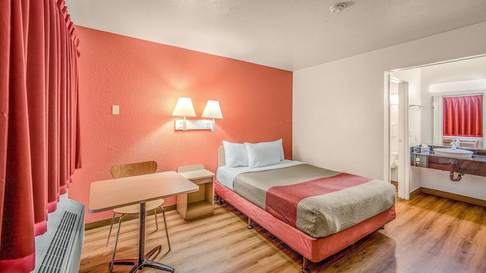 Motel 6-Eureka, Ca Redwood Coast Екстериор снимка