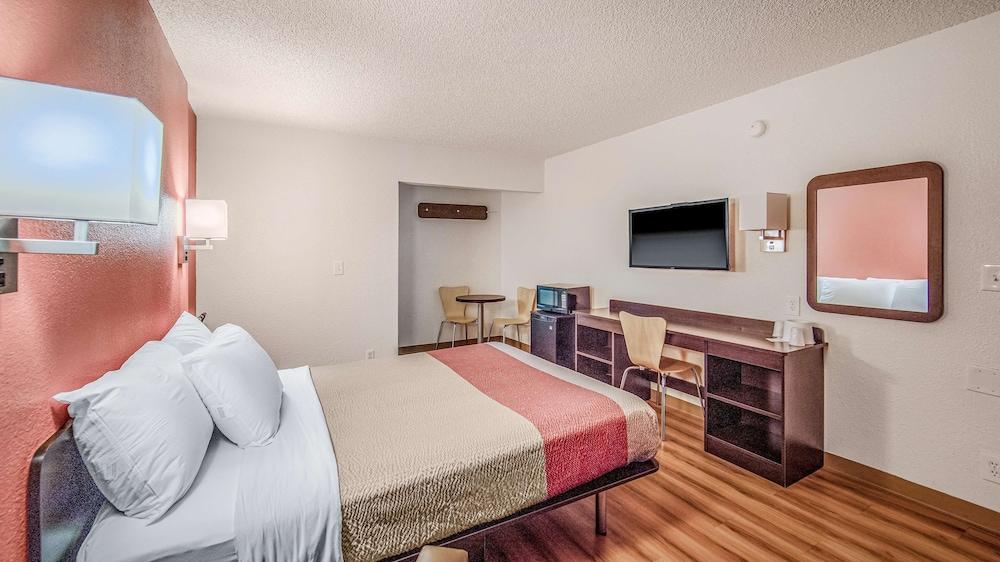 Motel 6-Eureka, Ca Redwood Coast Екстериор снимка