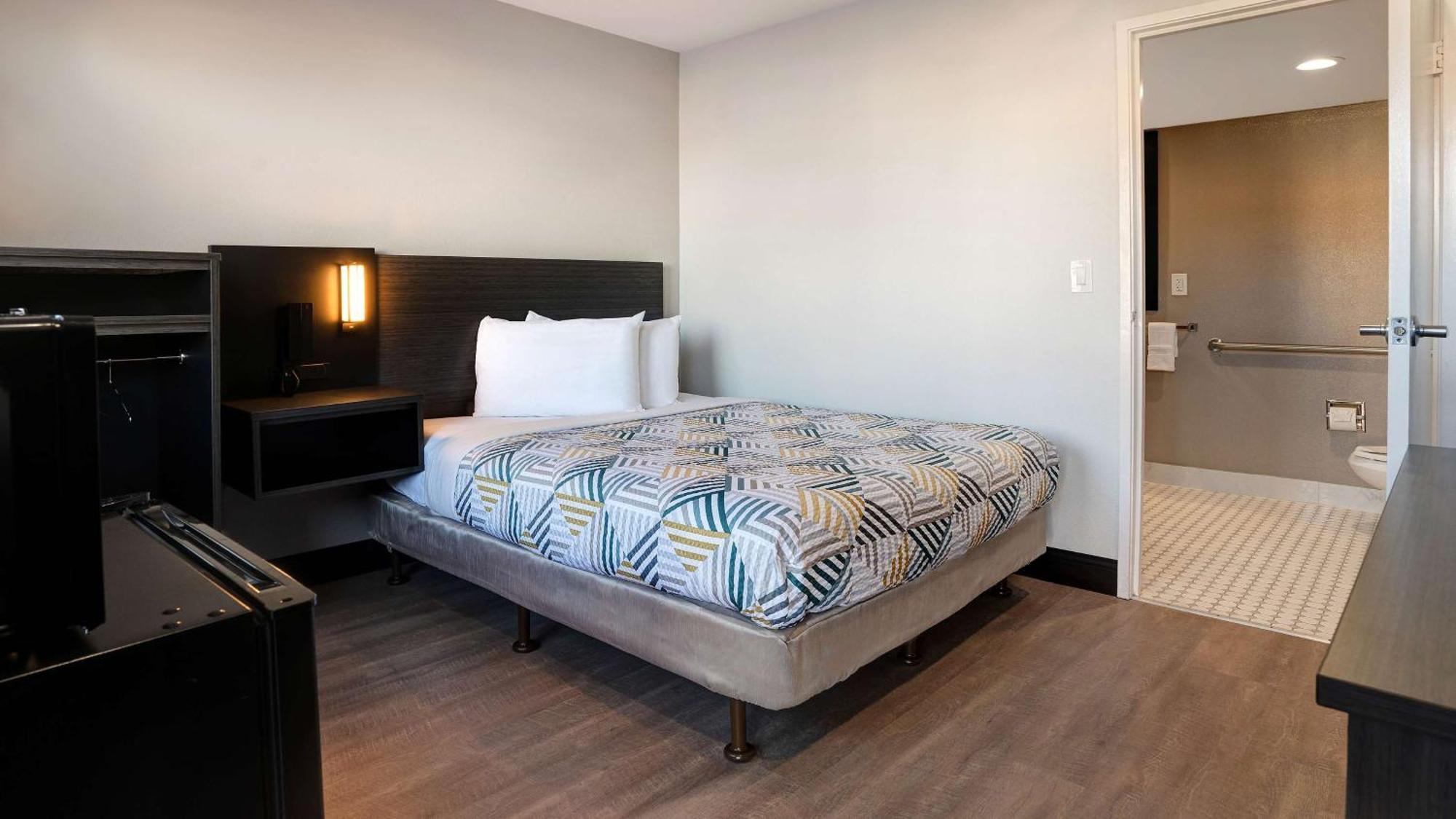 Motel 6-Eureka, Ca Redwood Coast Екстериор снимка
